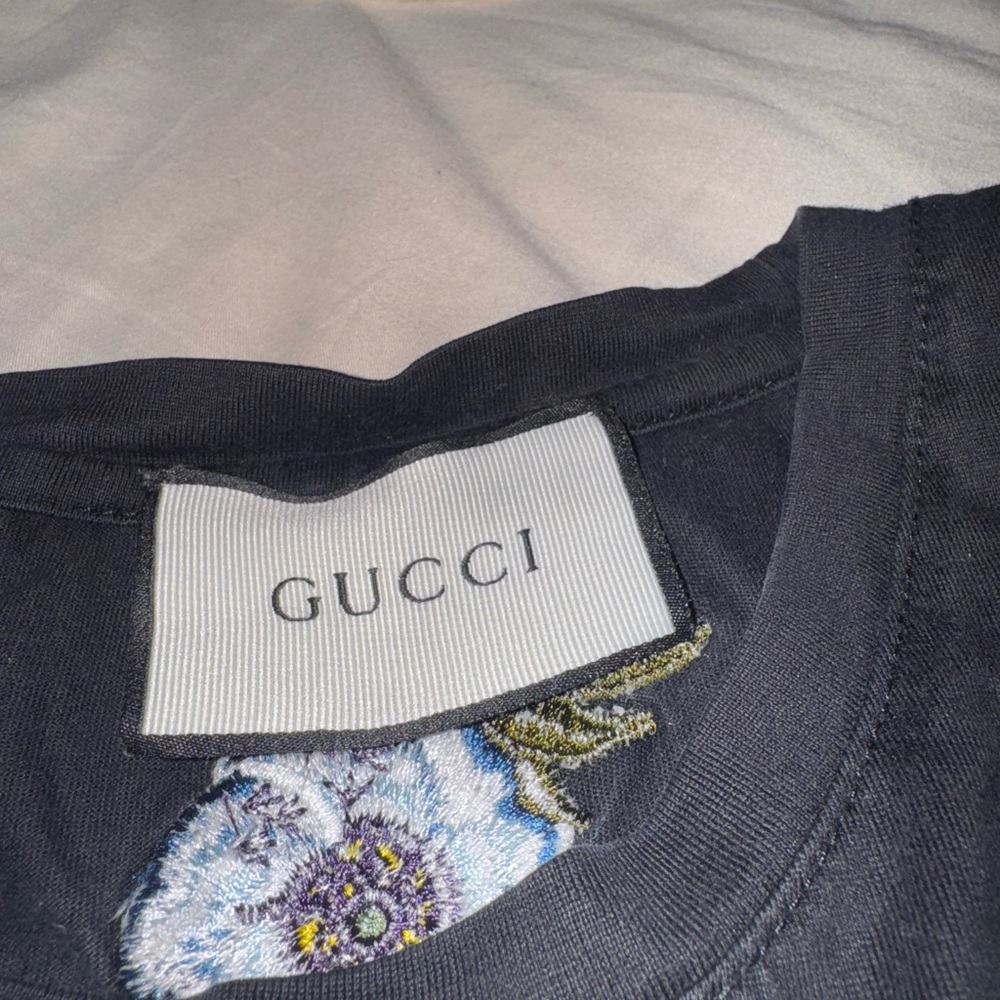 🎉Host Pick ! 🎉Gucci Black Logo T-Shirt Men’s Large – aunthentic - Picture 7 of 7